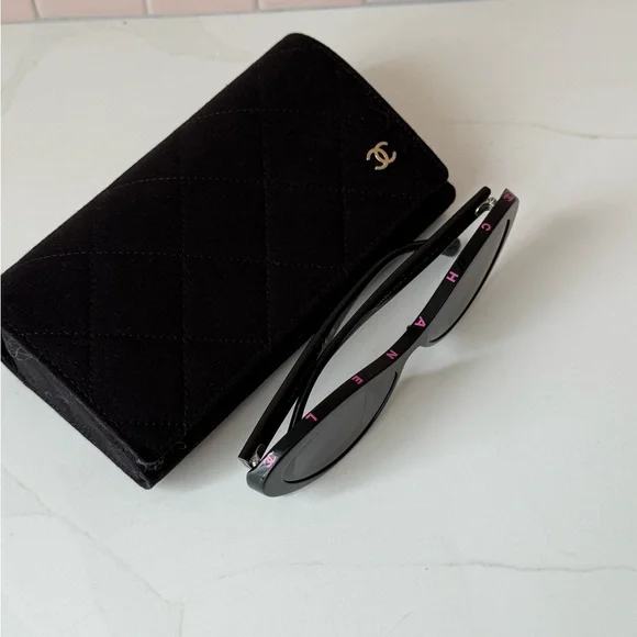 CHANEL Black and Pink Sunglasses - Picture 8 of 12
